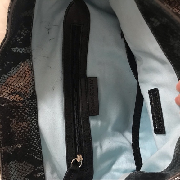 Cynthia Rowley Snake Print leather Bag - Picture 6 of 8